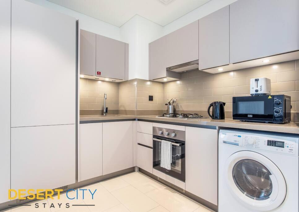 Apartment Fully Furnished In 2 Bed In Sobha Creek Vista Reserve, Hosted By Desert